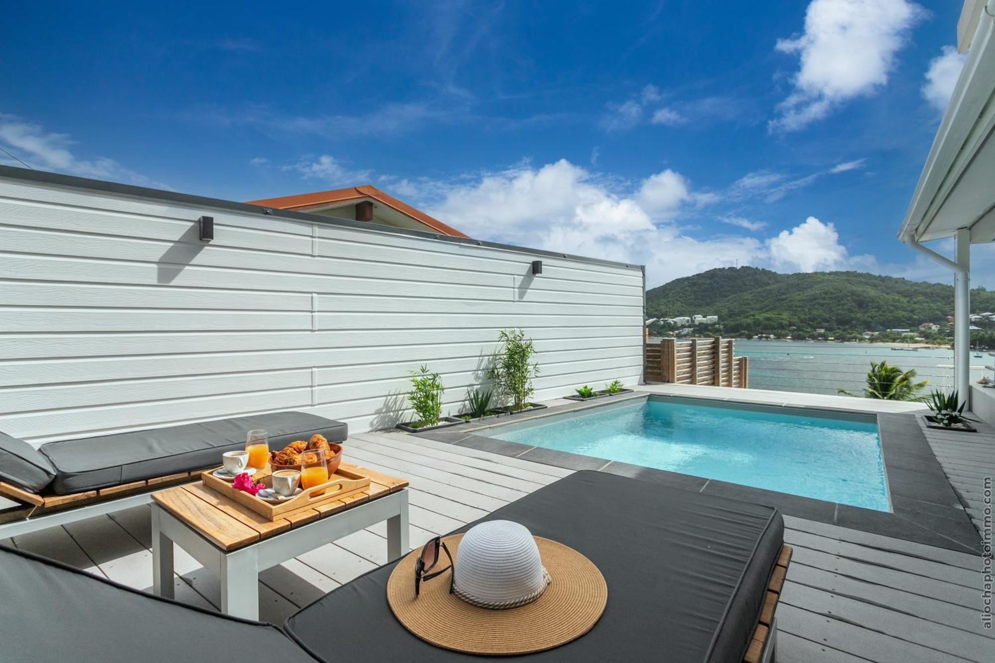 Sublime Villa Piscine - Tresor De La Baie La Trinité Exterior photo